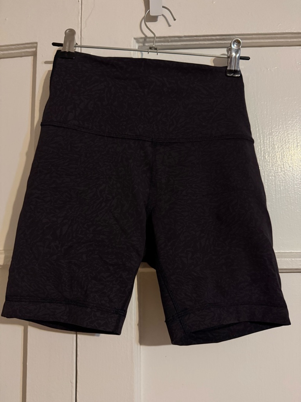 Lululemon Wunder Train High Rise Short 6”